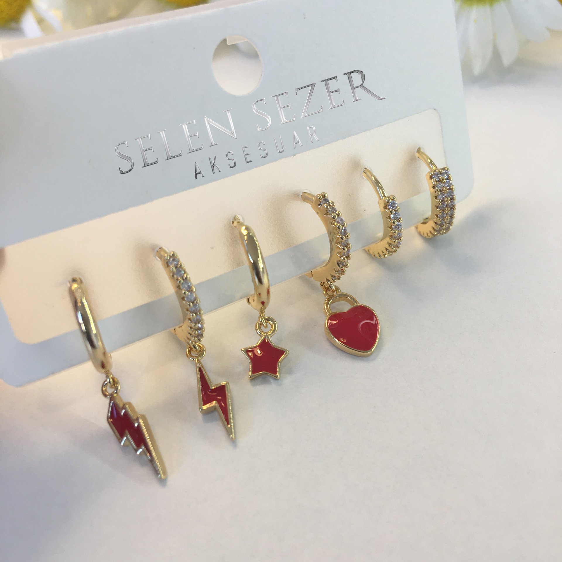 Full Zirkon Taşlı Özel Seri Love Set Küpe