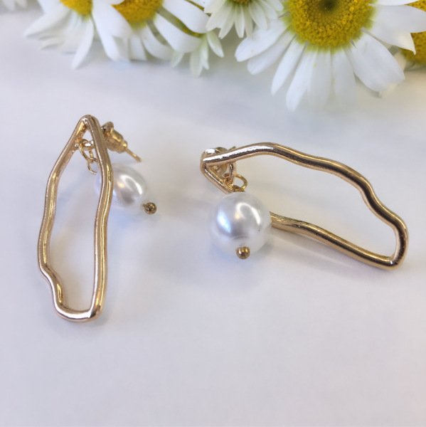 İncili Geometrik Küpe