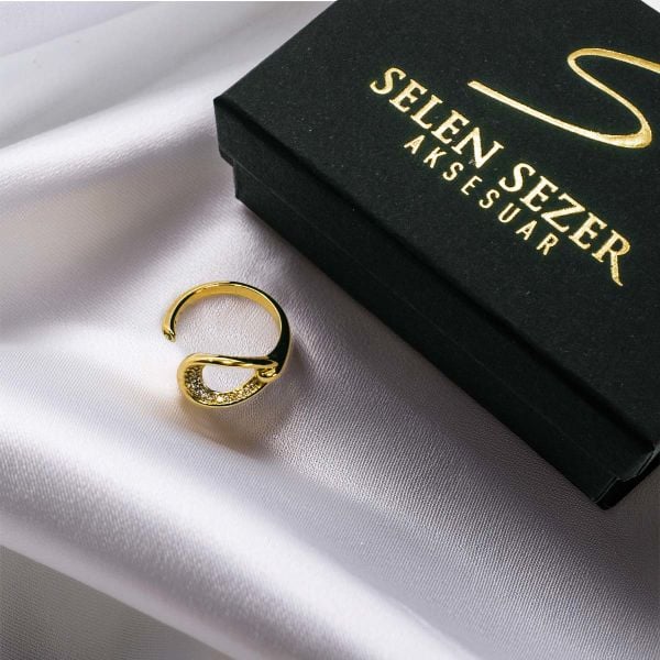 Oval Zirkonyum Taşlı Gold Yüzük