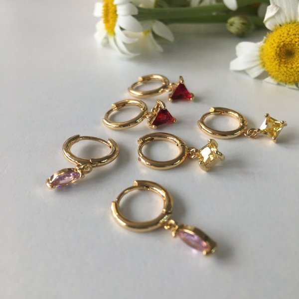Zirkon Taşlı Geometrik Çok Renkli 6 lı Minimal Set Küpe