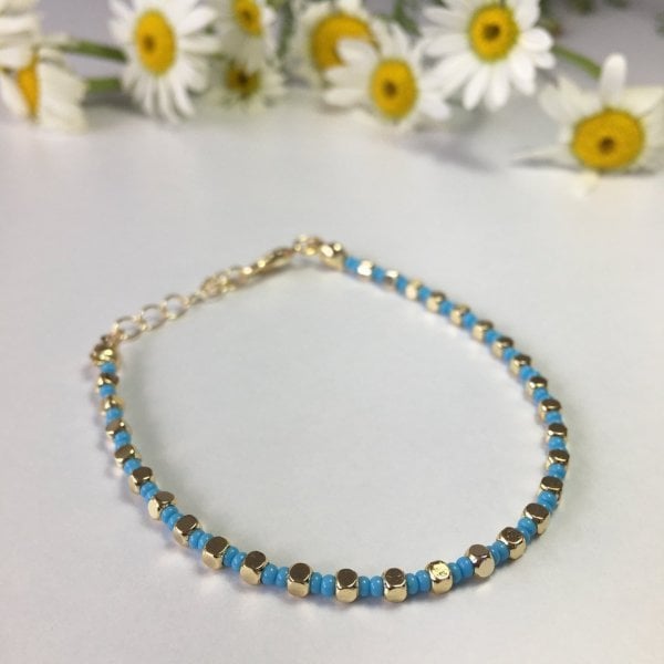 Boncuklu Gold Küp Bileklik