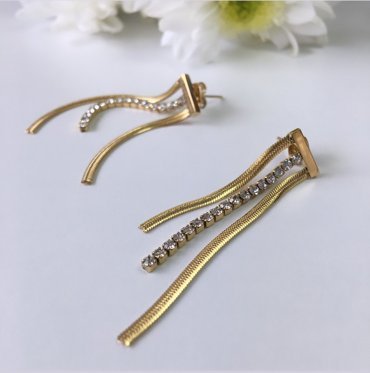 Taşlı İtalyan Zincir Gold Çelik Küpe