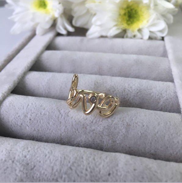 Zirkon Taşlı Love Gold Yüzük