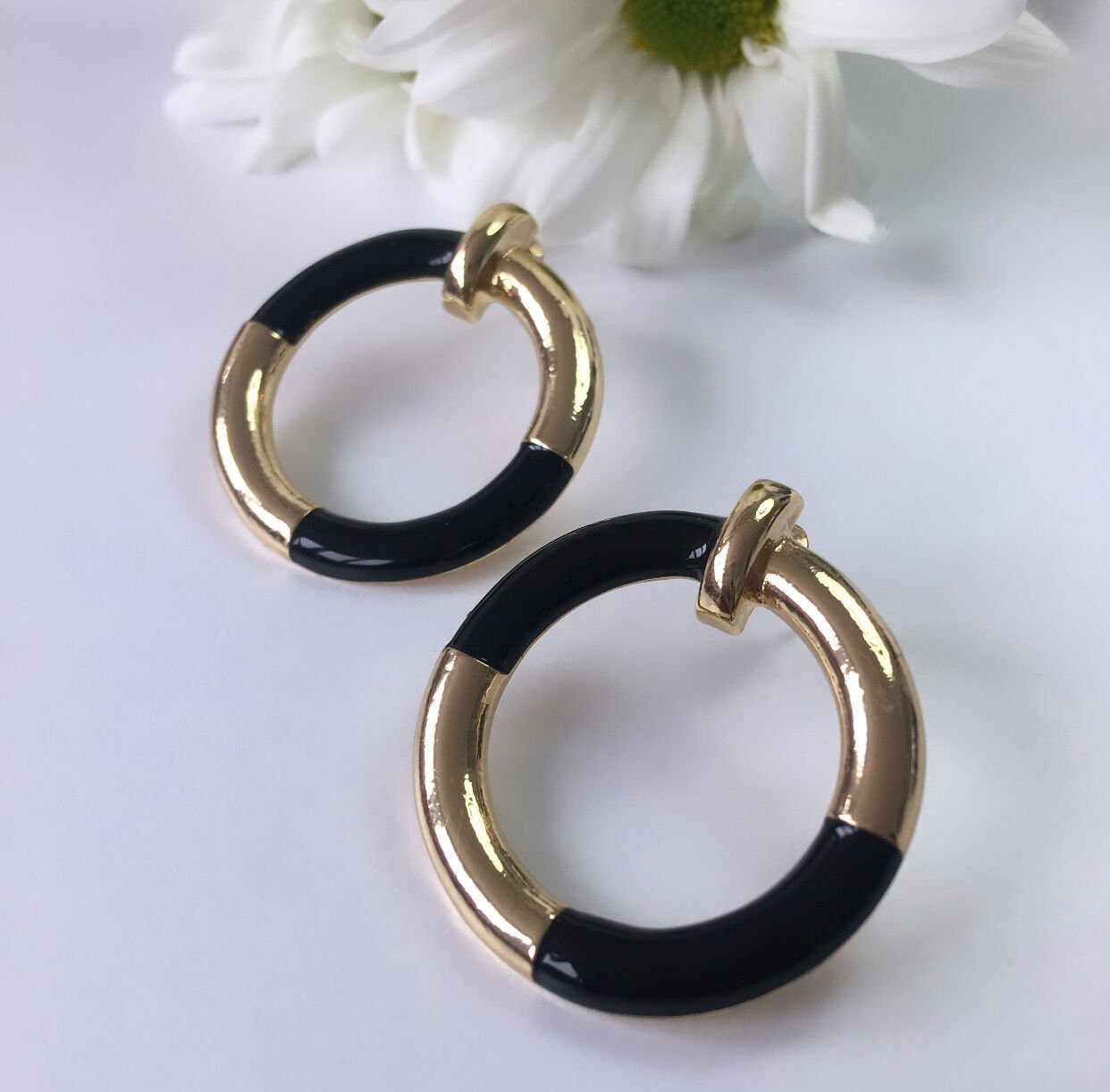 Renkli Gold Yuvarlak Plaka Küpe